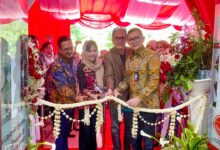 Direktur Utama Bank DKI, Fidri Arnaldy meresmikan Kantor Cabang di wilayah Lampung, Semarang dan Sidoarjo